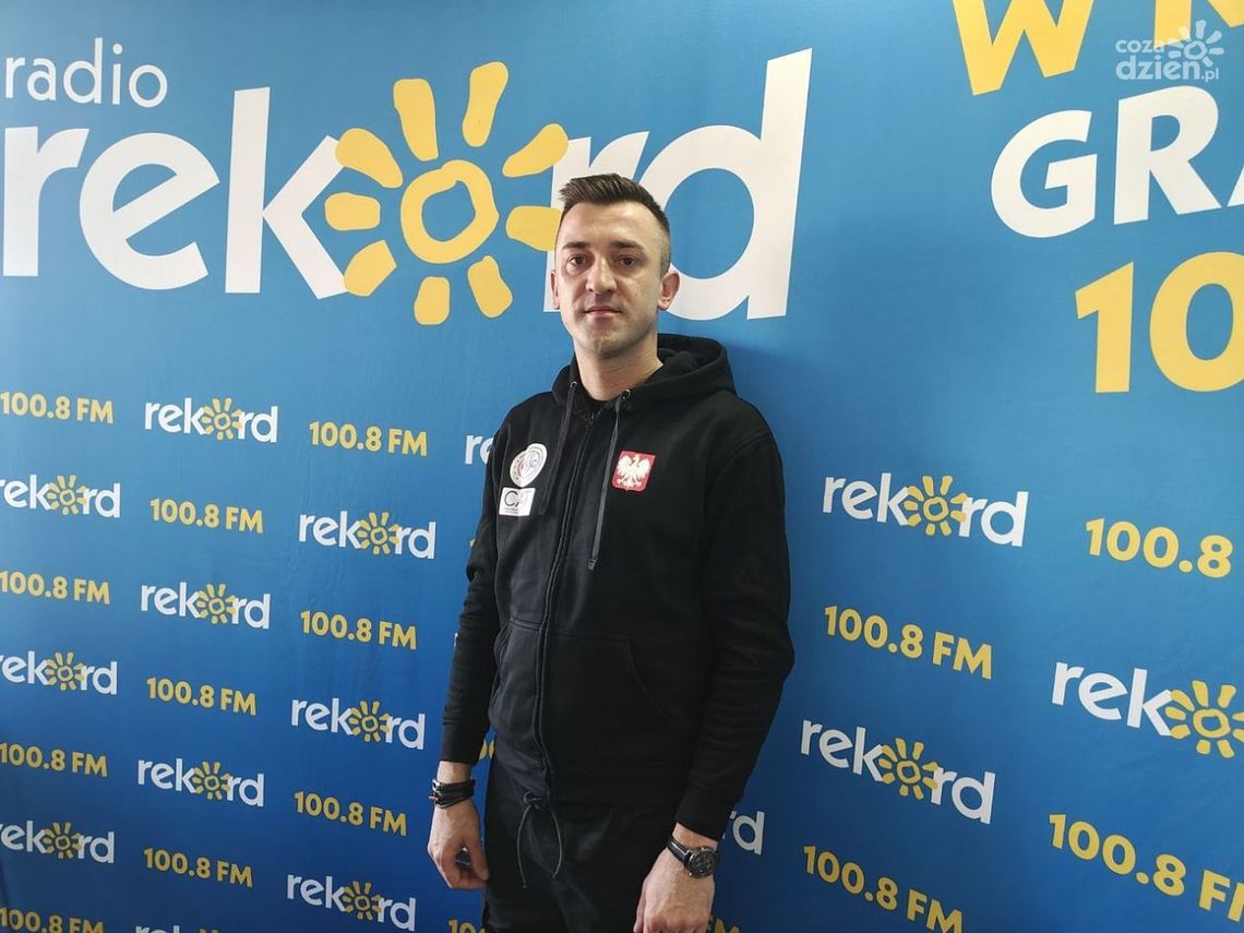 Michał Prędota: Rywalizujemy z fryzjerami z 40 krajów Michał Prędota: Rywalizujemy z fryzjerami z 40 krajów