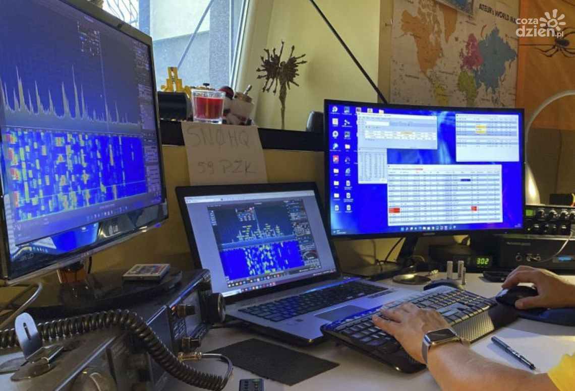 Międzynarodowy Zlot Krótkofalarski w Chęcinach Międzynarodowy Zlot Krótkofalarski w Chęcinach