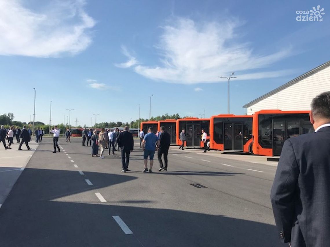 Miejscy przewoźnicy z całego kraju podziwiali ostrowiecką bazę MZK Miejscy przewoźnicy z całego kraju podziwiali ostrowiecką bazę MZK