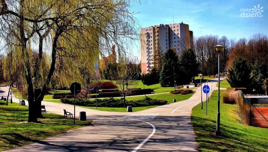 Mieszkaniec Kielc zgwałcił 13-letnią dziewczynkę Mieszkaniec Kielc zgwałcił 13-letnią dziewczynkę