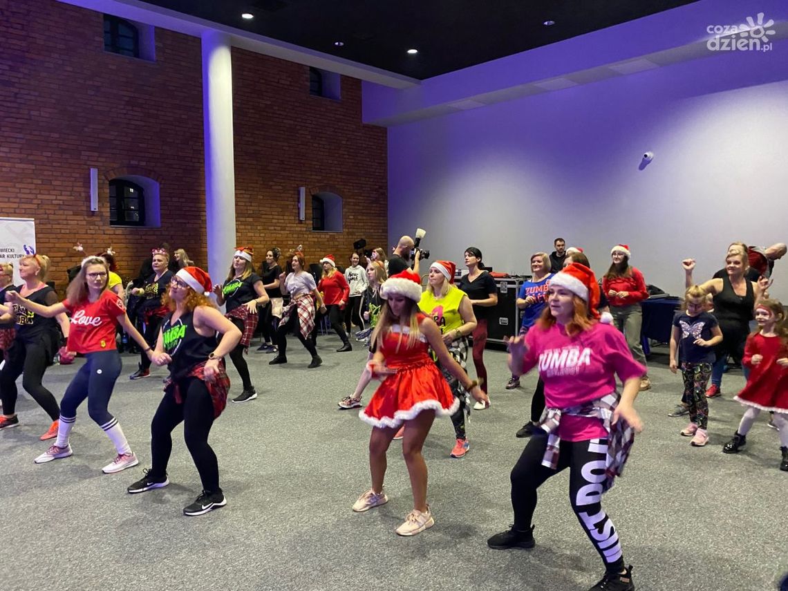 Mikołajkowa zumba dla Igusi Mikołajkowa zumba dla Igusi