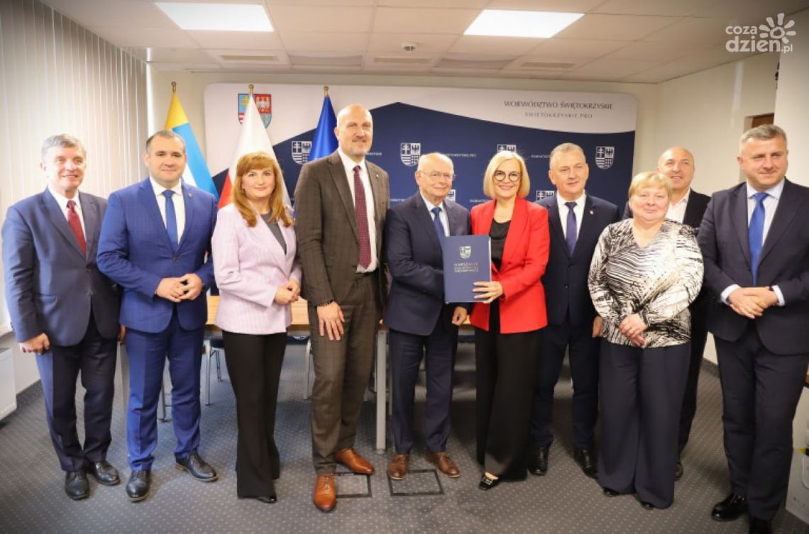 Miliony na inwestycje wzmacniające potencjał społeczno-gospodarczy regionu