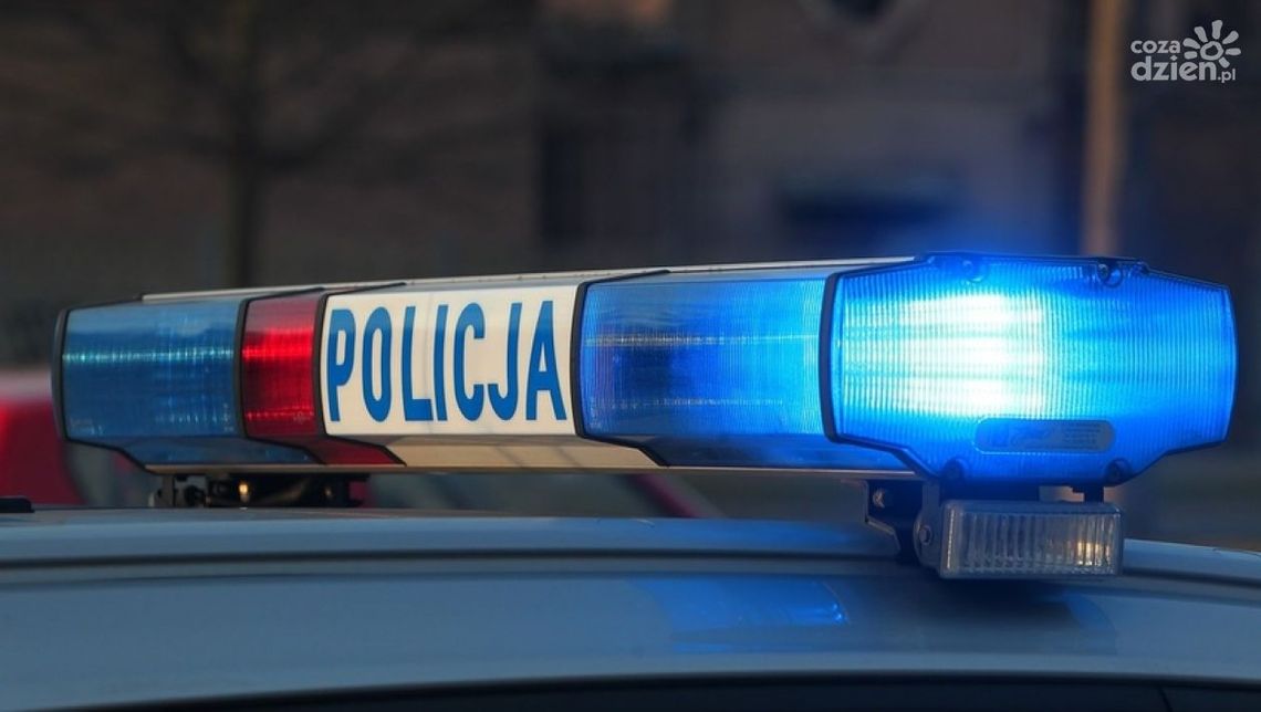 Mimo aktywnego zakazu, wsiadł za kierownicę