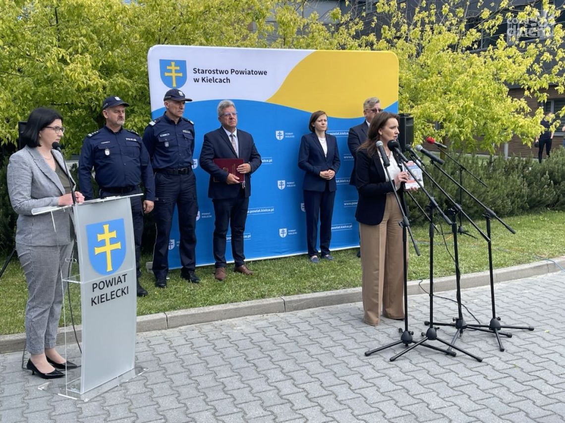 Ministra Marzena-Okła Drewnowicz z ważną wizytą w Kielcach Ministra Marzena-Okła Drewnowicz z ważną wizytą w Kielcach