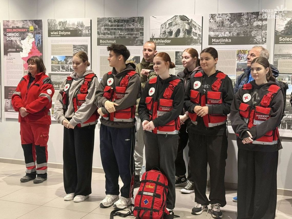 Młodzi ratownicy z ostrowieckiego "Bronka" w finale 31 Mistrzostw Pierwszej Pomocy PCK Młodzi ratownicy z ostrowieckiego "Bronka" w finale 31 Mistrzostw Pierwszej Pomocy PCK