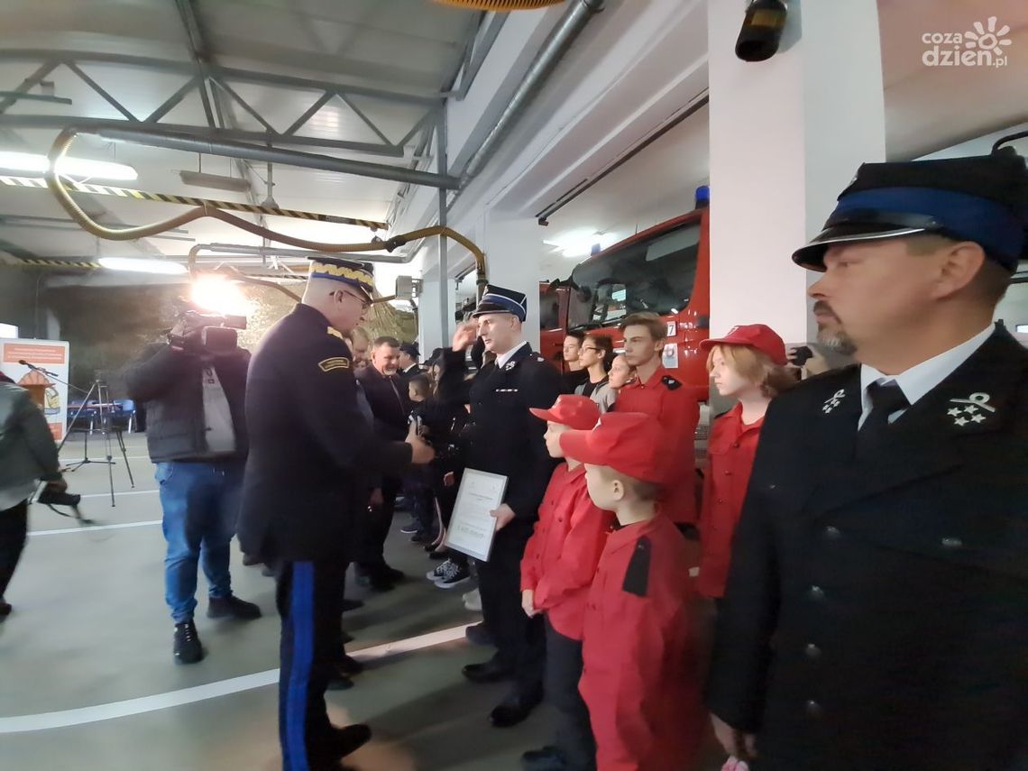 Młodzi strażacy z rządowym dofinansowaniem Młodzi strażacy z rządowym dofinansowaniem