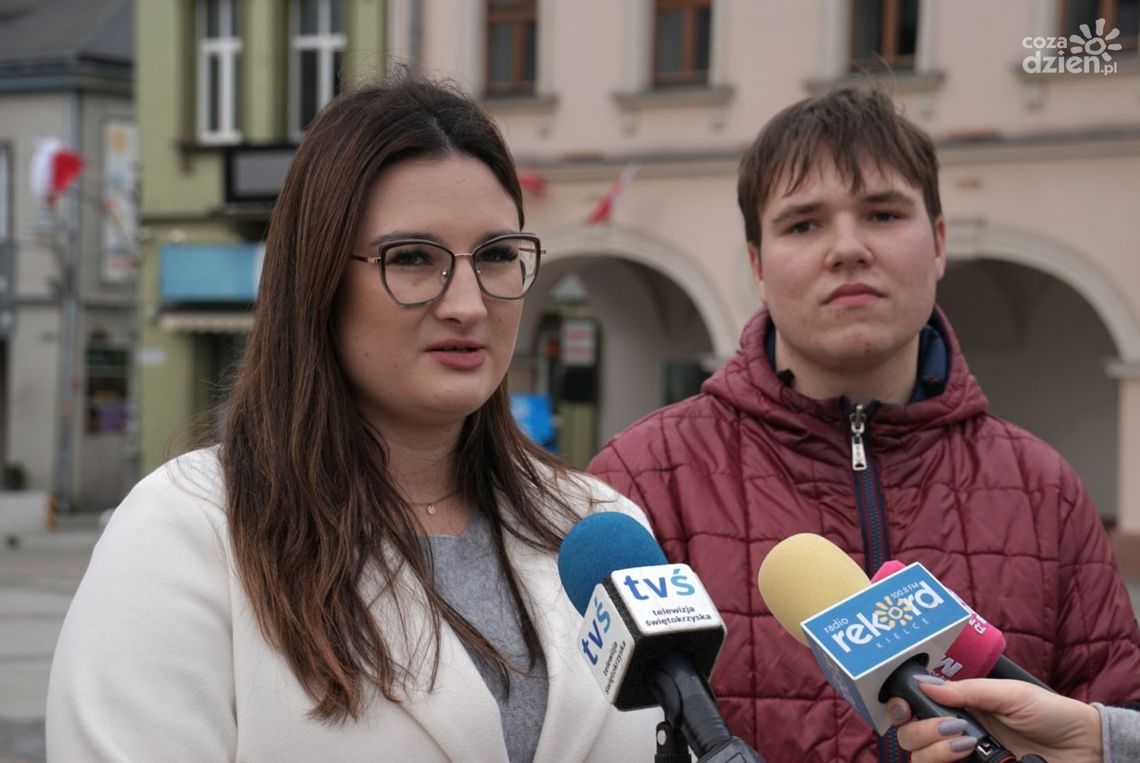 Młodzież przypomina o swoich potrzebach ustami Kieleckiego Koła "Nowa Generacja" Młodzież przypomina o swoich potrzebach ustami Kieleckiego Koła "Nowa Generacja"