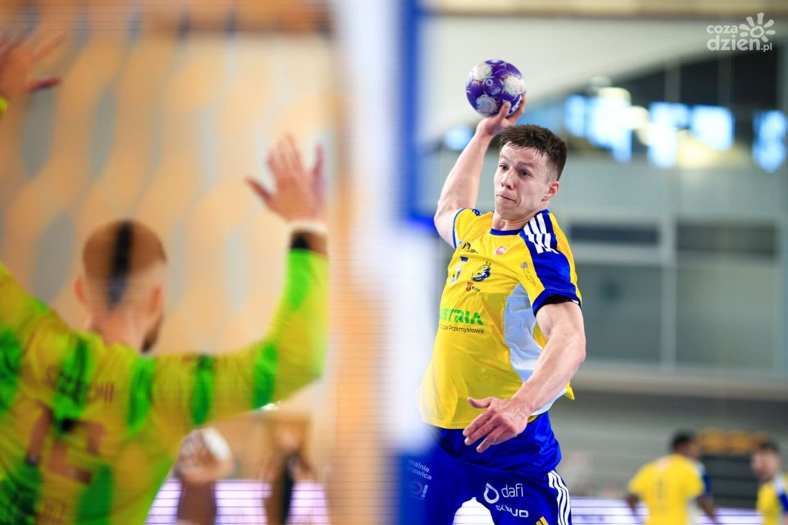 Mnóstwo niewykorzystanych sytuacji, ale jest wysoka wygrana i spokojny awans do półfinału Superligi. Industria Kielce 40:24 NETLAND MKS Kalisz