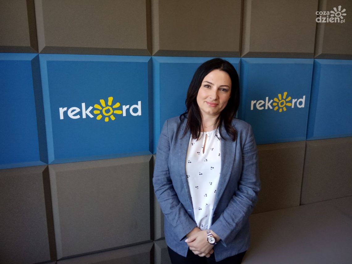 Monika Borek: "W zawodzie pielęgniarki empatia jest bardzo ważna" Monika Borek: "W zawodzie pielęgniarki empatia jest bardzo ważna"