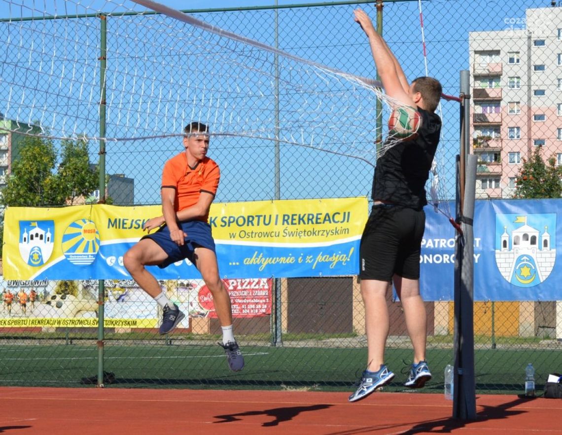 MOSiR zaprasza na Orlik siatkarzy
MOSiR zaprasza na Orlik siatkarzy