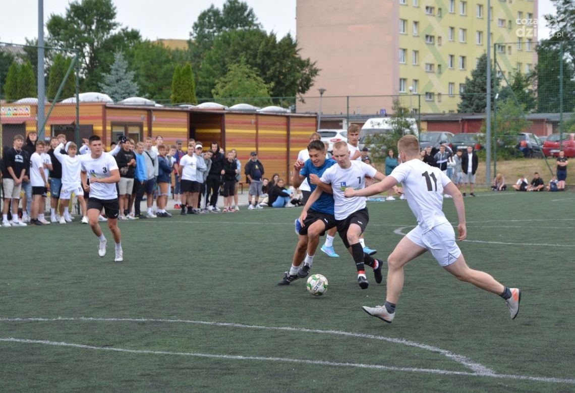 MOSiR zaprasza na Wakacyjny Turniej Piłki Nożnej
