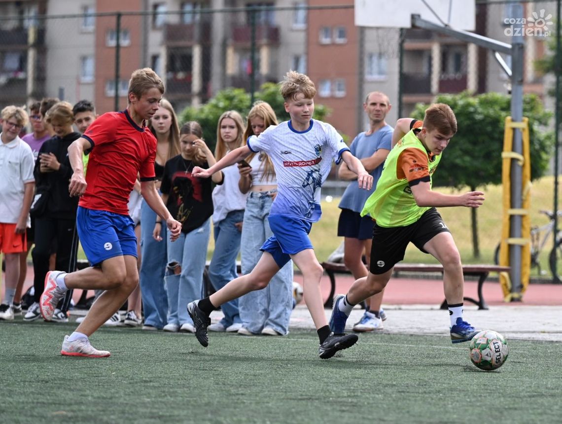 MOSiR zaprasza na XV Wakacyjny Turniej Piłki Nożnej
MOSiR zaprasza na XV Wakacyjny Turniej Piłki Nożnej