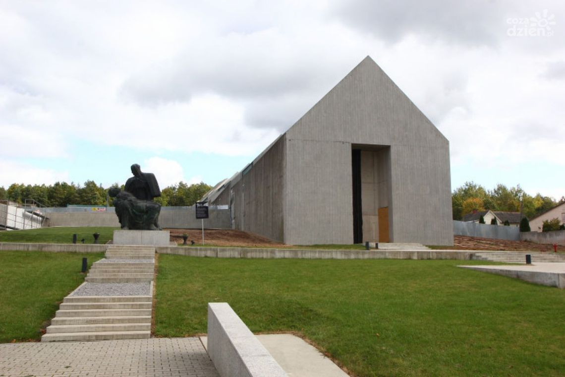 Muzeum Wsi Kieleckiej z ministerialnym dofinansowaniem Muzeum Wsi Kieleckiej z ministerialnym dofinansowaniem