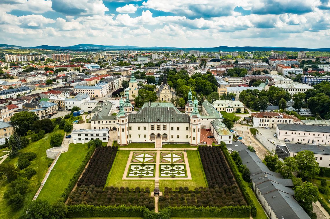 Muzyka dawna zabrzmi w zabytkowych wnętrzach. Przed nami finał Świętokrzyskich Dni Muzyki Dawnej