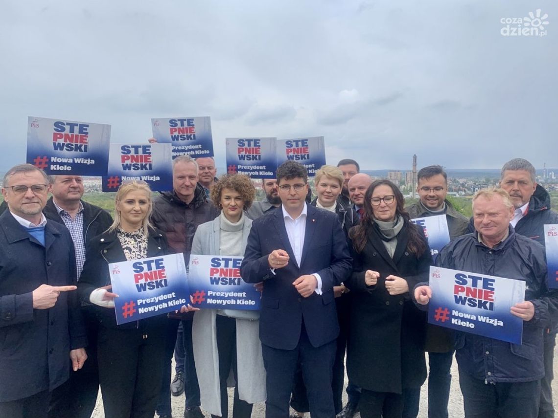 Na finiszu kampanii wyborczej Marcin Stępniewski Na finiszu kampanii wyborczej Marcin Stępniewski