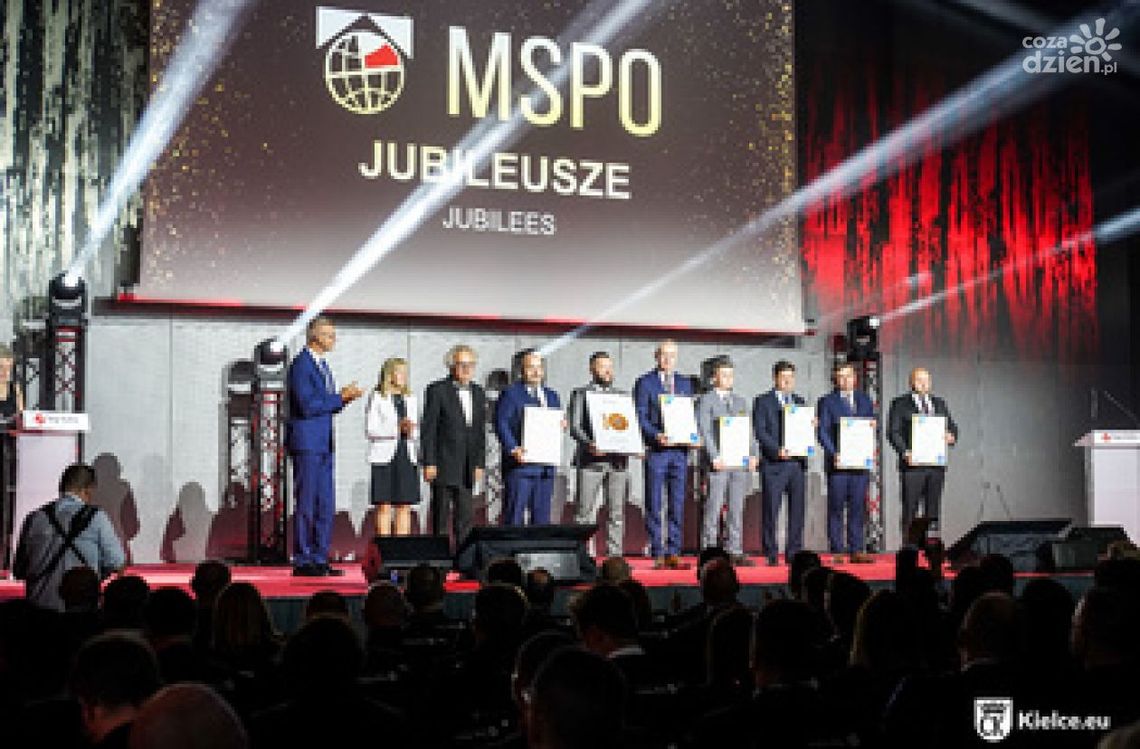 Nagrody DEFENDER przyznane Nagrody DEFENDER przyznane