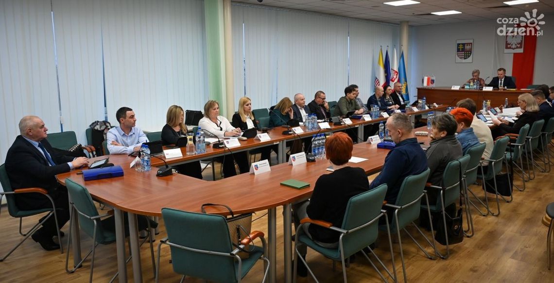 Najbogatsza gmina w Świętokrzyskiem przyjęła budżet Najbogatsza gmina w Świętokrzyskiem przyjęła budżet