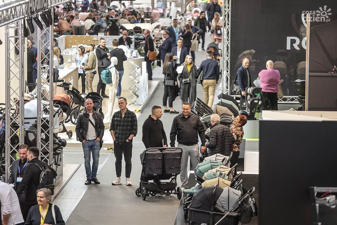 Największe w kraju biznesowe spotkanie branży dziecięcej już 25-27 lutego w Targach Kielce odwiedzi Ewa Minge! Największe w kraju biznesowe spotkanie branży dziecięcej już 25-27 lutego w Targach Kielce odwiedzi Ewa Minge!