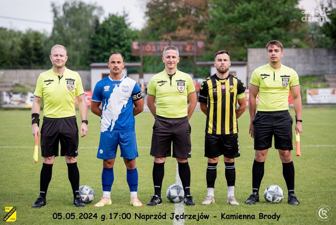 Naprzód Jędrzejów, czyli ,,Świętokrzyski Bayer Leverkusen" Naprzód Jędrzejów, czyli ,,Świętokrzyski Bayer Leverkusen"