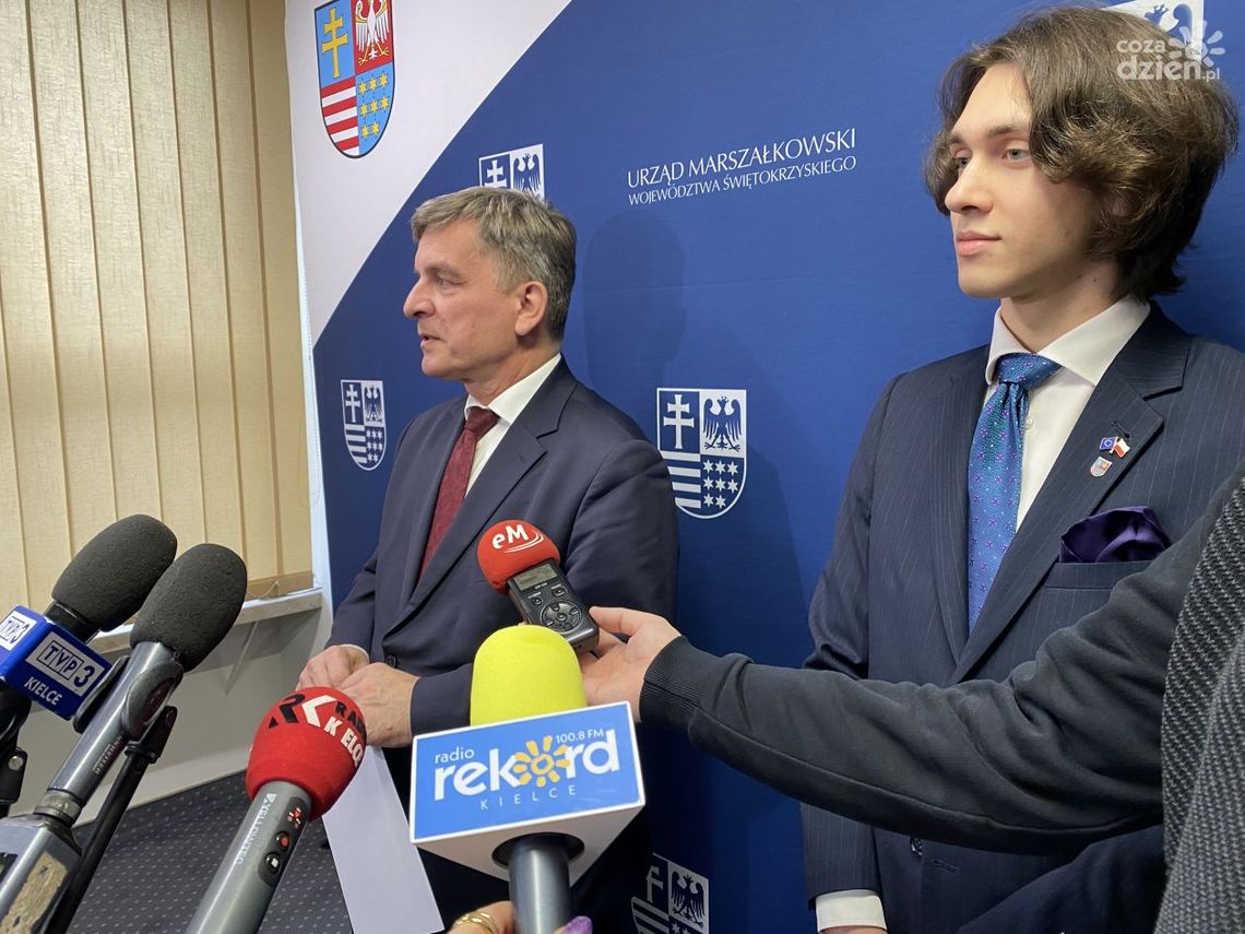 "Nie ma spraw nieważnych" - briefing prasowy z udziałem Andrzeja Prusia i Oskara Frydrycha "Nie ma spraw nieważnych" - briefing prasowy z udziałem Andrzeja Prusia i Oskara Frydrycha