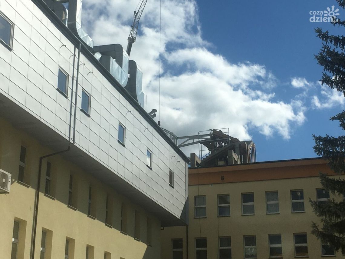 Niedługo finał budowy lądowiska na dachu ostrowieckiego szpitala Niedługo finał budowy lądowiska na dachu ostrowieckiego szpitala