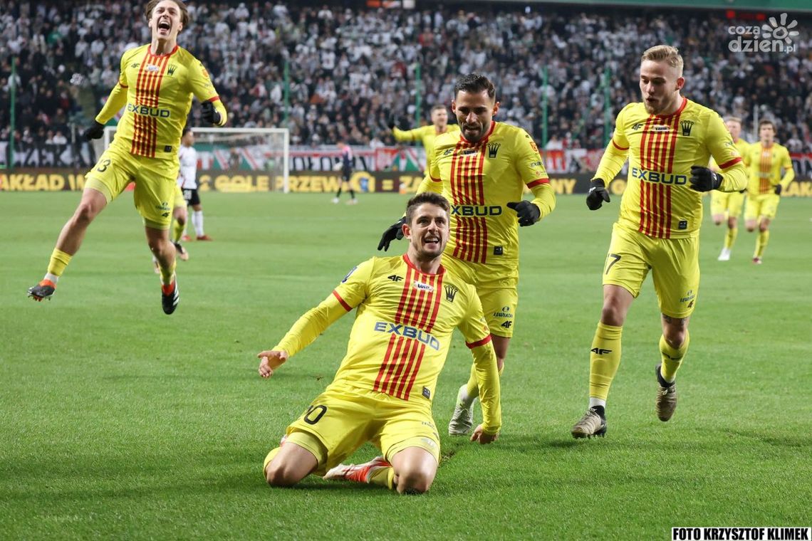 Niedosyt w szatni po meczu z Legią Niedosyt w szatni po meczu z Legią