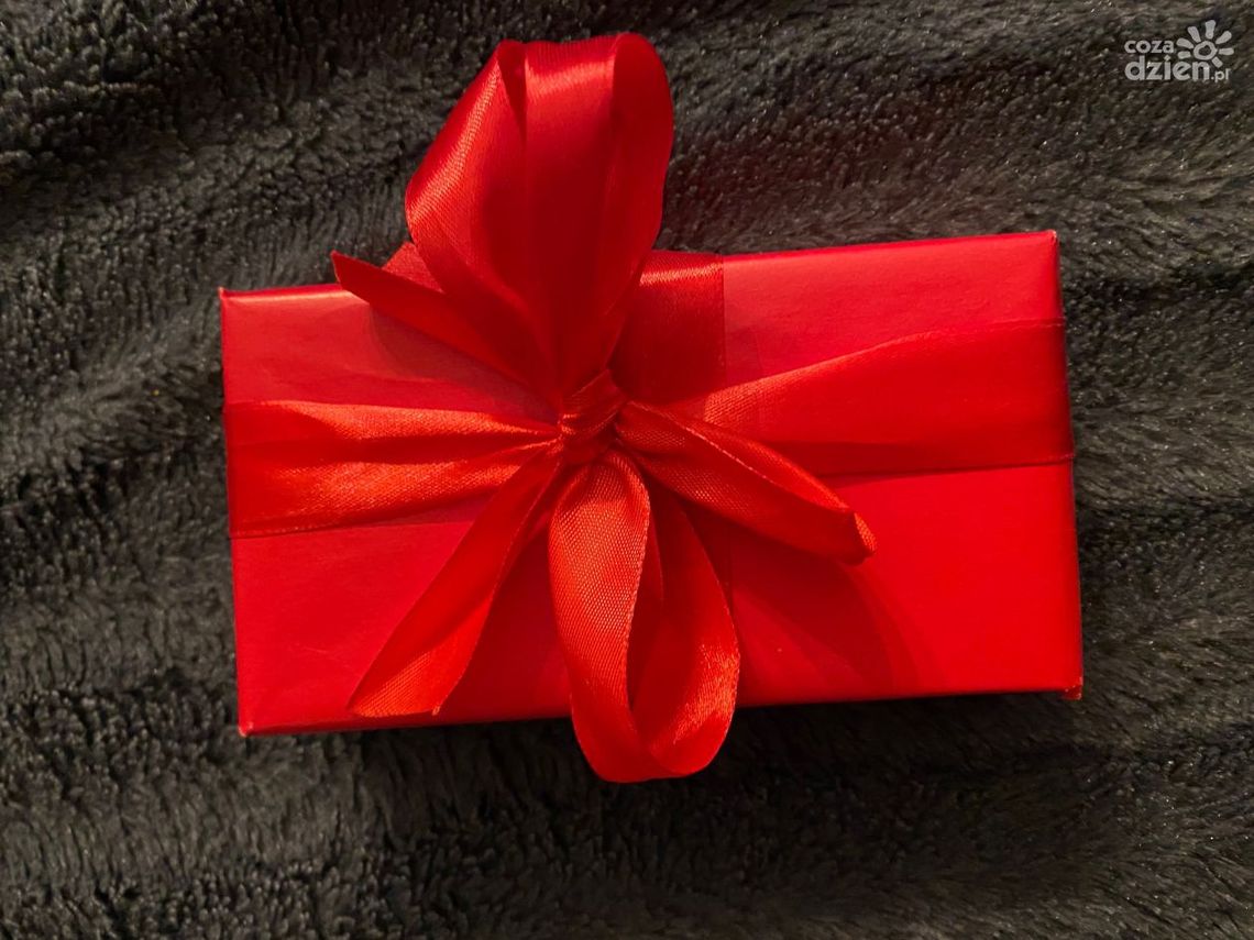 Nietrafiony prezent? Prawo konsumenta gwarantuje nam możliwość jego zwrotu