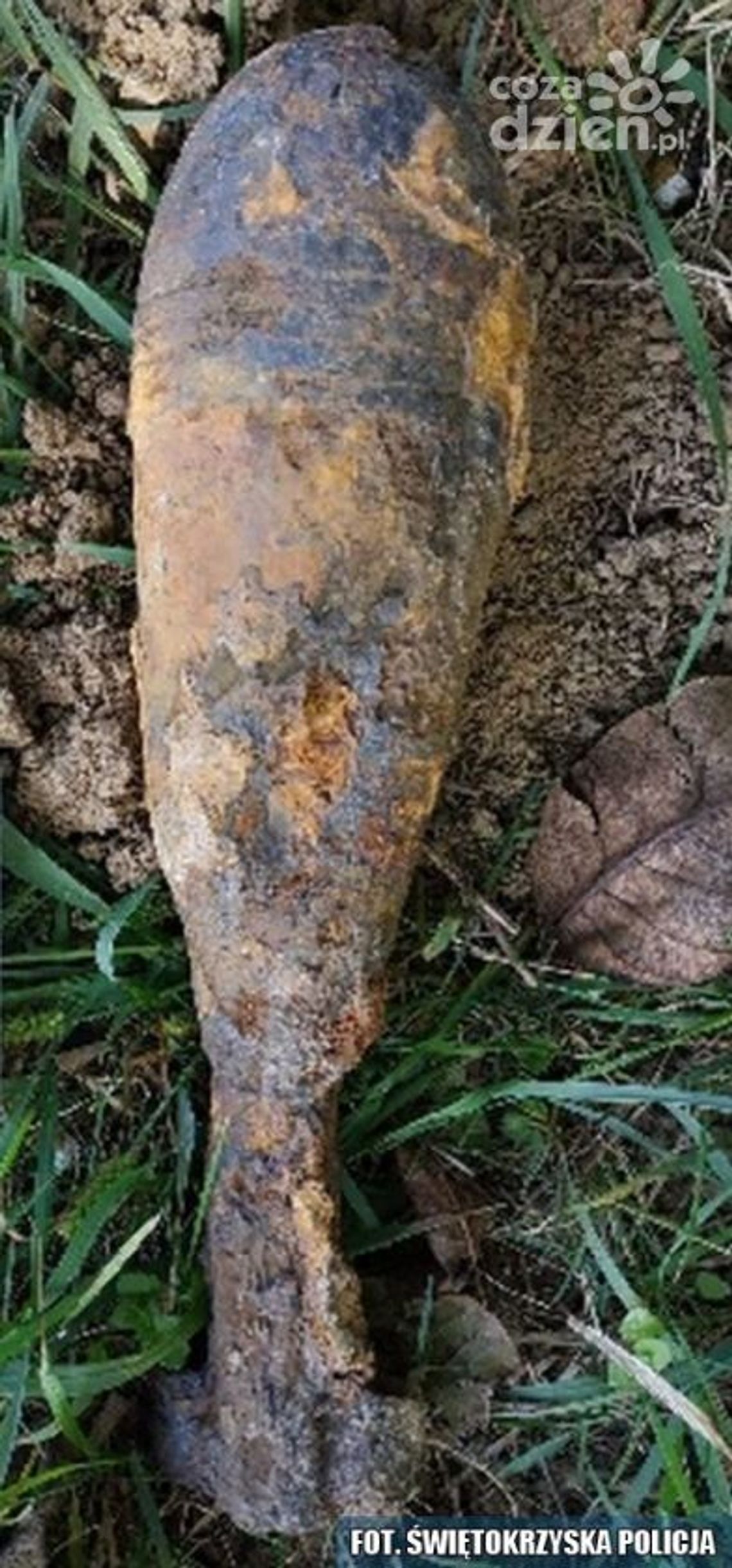 Niewybuch - pamiątka po wojnie na terenie powiatu ostrowieckiego Niewybuch - pamiątka po wojnie na terenie powiatu ostrowieckiego