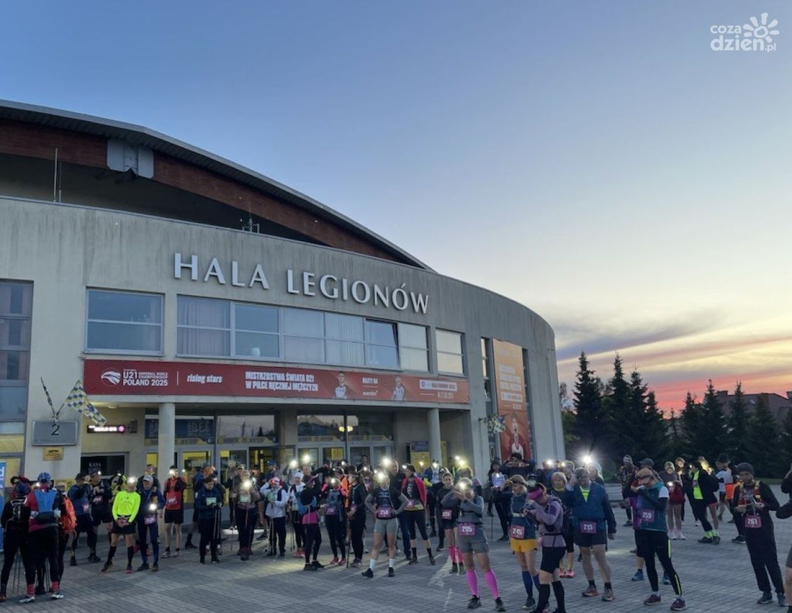 Nocne biegi po kieleckich lasach Nocne biegi po kieleckich lasach