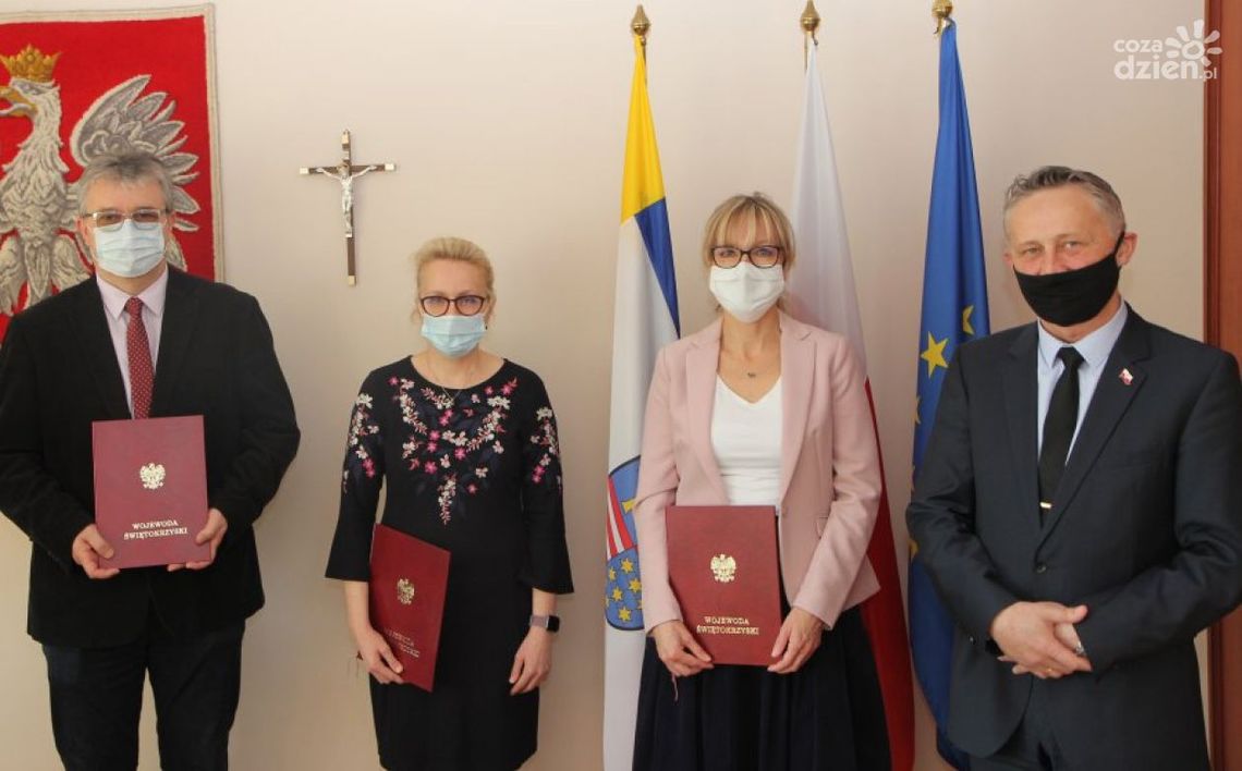 Nominacje dla kolejnych konsultantów w dziedzinie ochrony zdrowia Nominacje dla kolejnych konsultantów w dziedzinie ochrony zdrowia