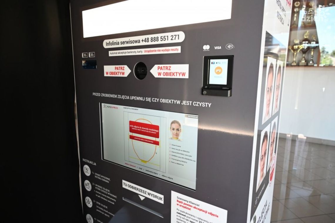 Nowa fotobudka w Masłowie – szybkie zdjęcia do dokumentów na miejscu Nowa fotobudka w Masłowie – szybkie zdjęcia do dokumentów na miejscu