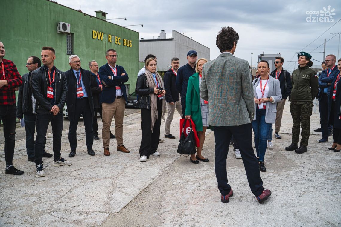 "Nowe Miasto", czyli jak zmienić otoczenie wokół kieleckiego dworca PKP "Nowe Miasto", czyli jak zmienić otoczenie wokół kieleckiego dworca PKP