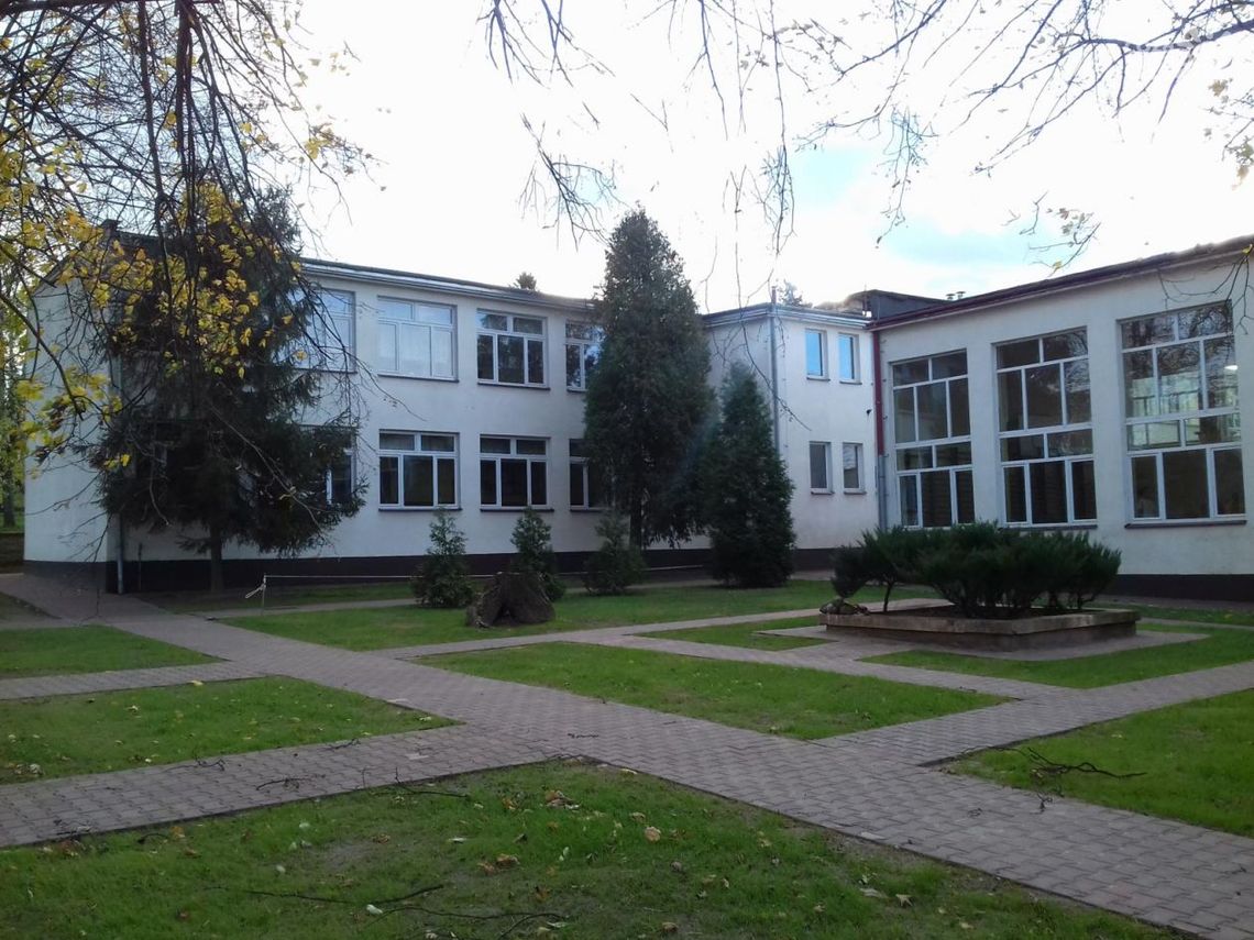 Nowoczesny sprzęt dla ćmielowskich podstawówek