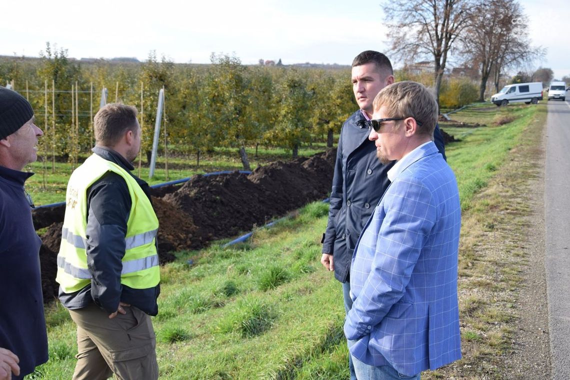 Nowy odcinek sieci wodociągowej w gminie Obrazów Nowy odcinek sieci wodociągowej w gminie Obrazów