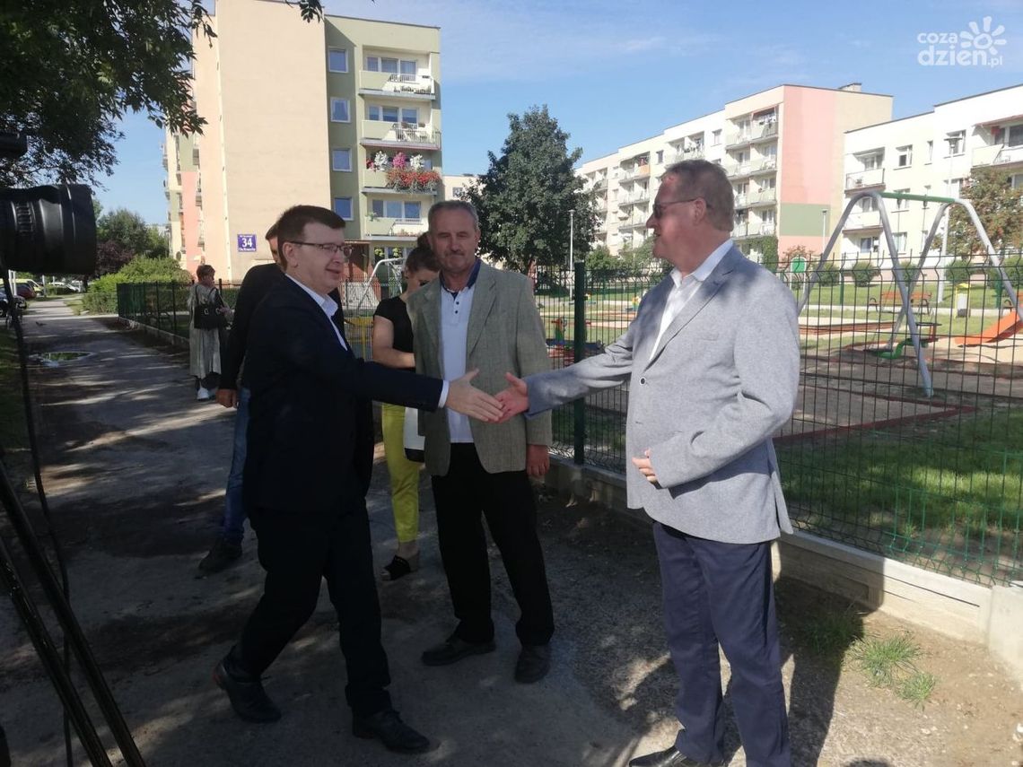 Nowy plac zabaw już otwarty