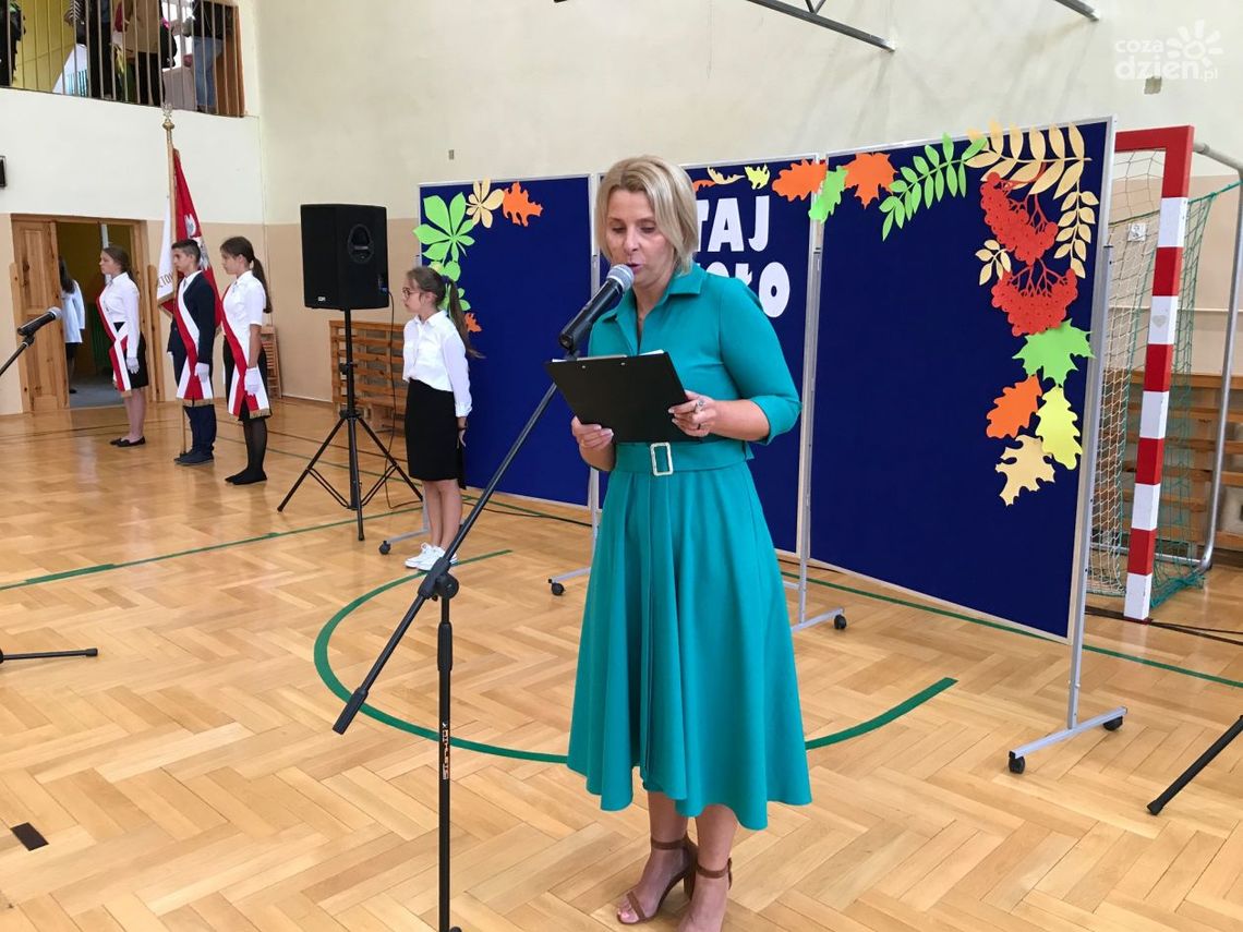 Nowy rok szkolny, nowe zasady, nowa dyrekcja Nowy rok szkolny, nowe zasady, nowa dyrekcja