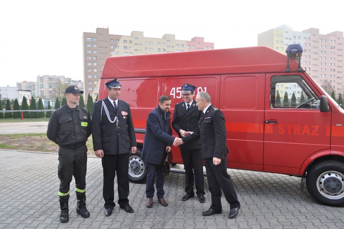 Nowy samochód ratowniczo - gaśniczy w Wólce Pętkowskiej Nowy samochód ratowniczo - gaśniczy w Wólce Pętkowskiej