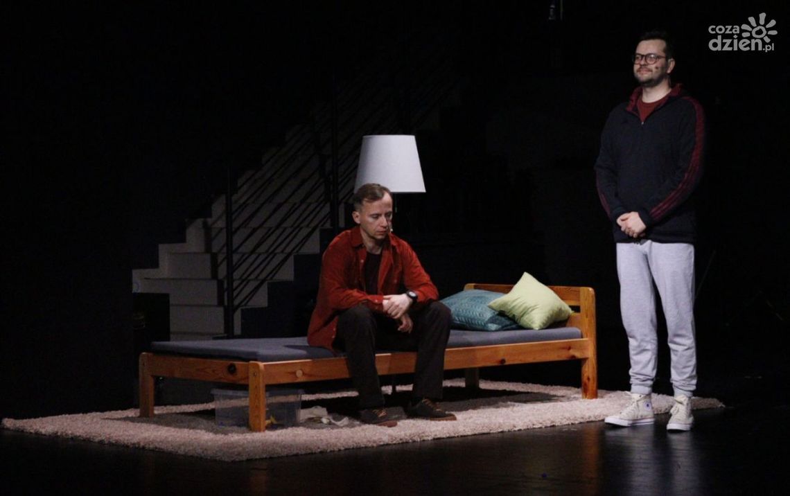 Nowy spektakl "NIKO, czyli prosta zwyczajna historia" z myślą o neuroróżnorodności Nowy spektakl "NIKO, czyli prosta zwyczajna historia" z myślą o neuroróżnorodności