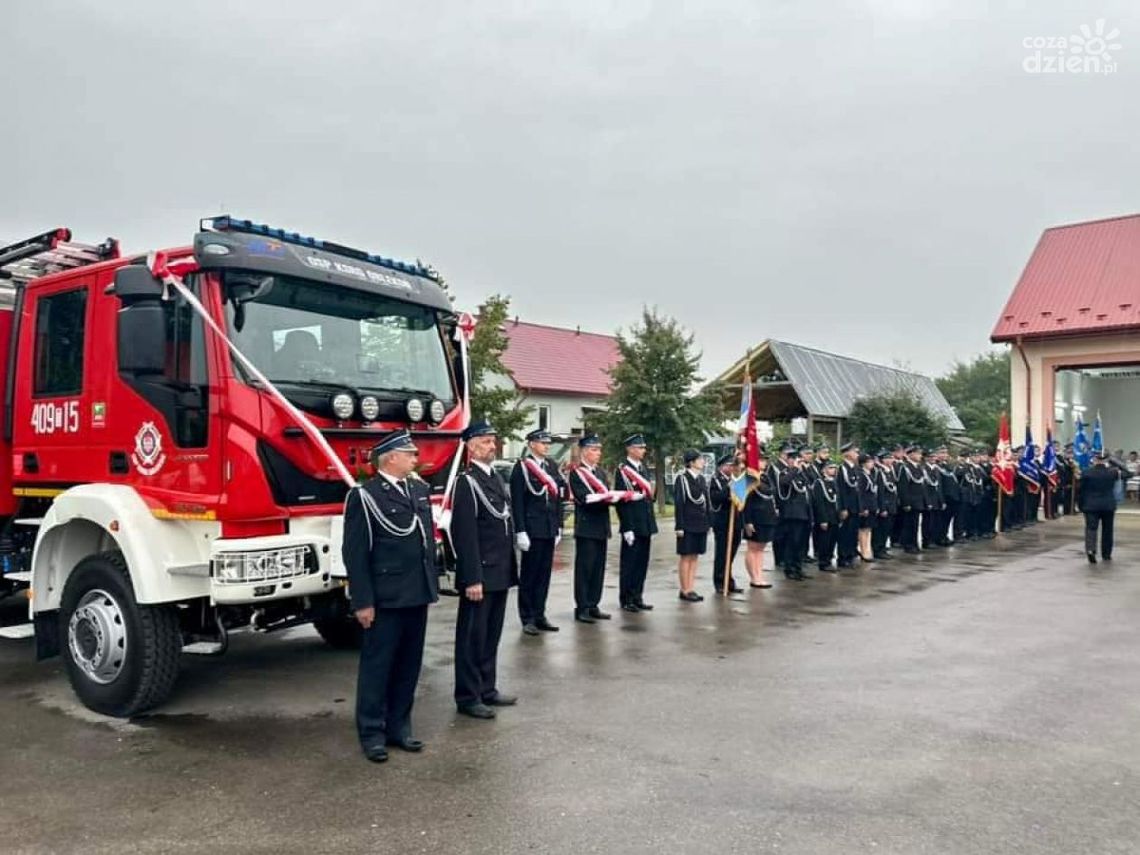 Nowy wóz w gminie Pacanów Nowy wóz w gminie Pacanów