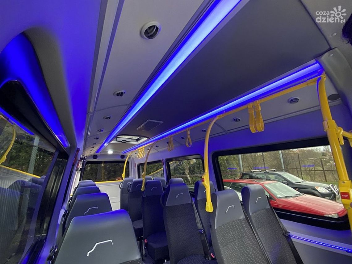 Nowym autobusem do ŚCO w Kielcach Nowym autobusem do ŚCO w Kielcach