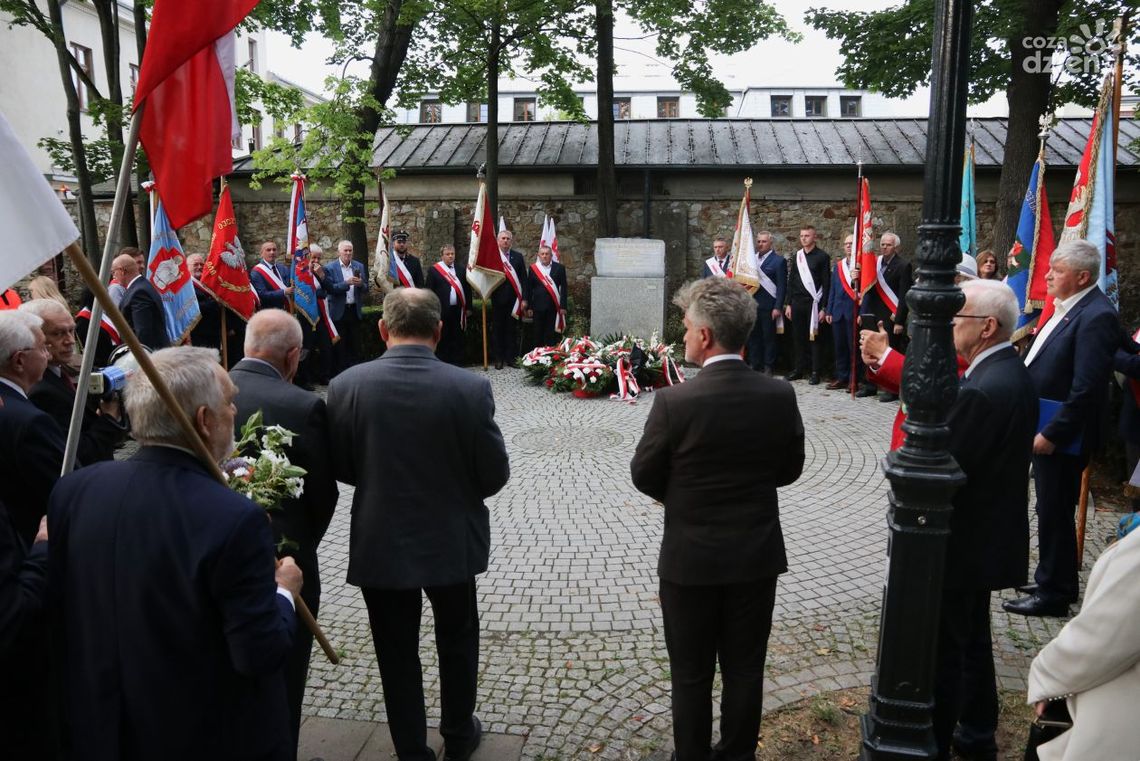 NSZZ „Solidarność” ma 45 lat. Kielczanie upamiętnili jedno z najważniejszych wydarzeń XX wieku