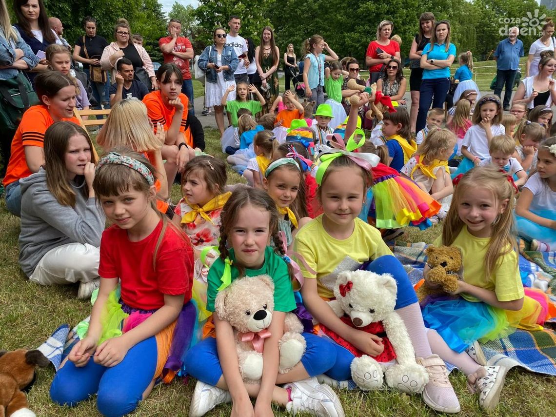 Obchodów 50-lecia "11-stki" ciąg dalszy Obchodów 50-lecia "11-stki" ciąg dalszy