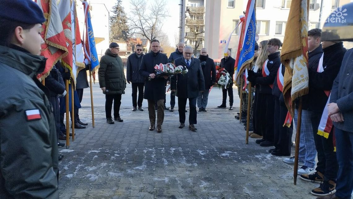 Obchody rocznicy akcji Armii Krajowej w Jędrzejowie Obchody rocznicy akcji Armii Krajowej w Jędrzejowie