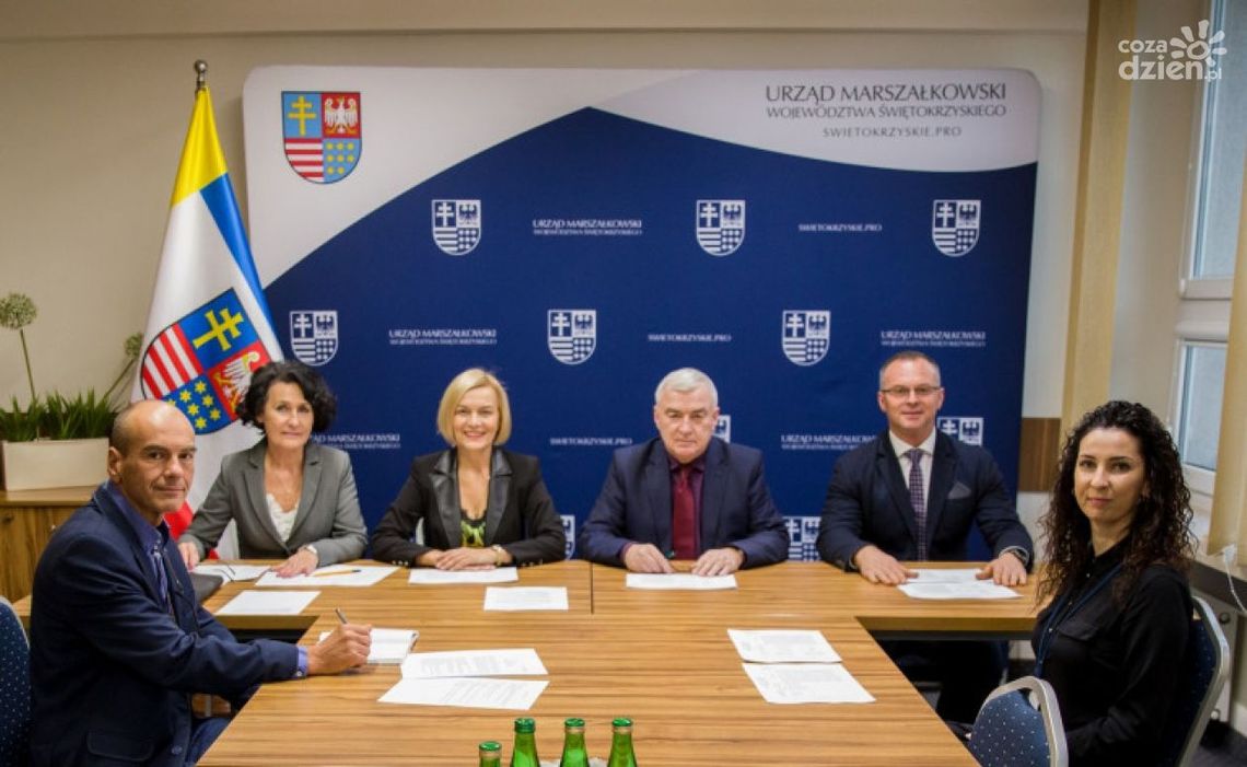 Obradowała Kapituła Nagrody "Świętokrzyskie Anioły Dobroci"