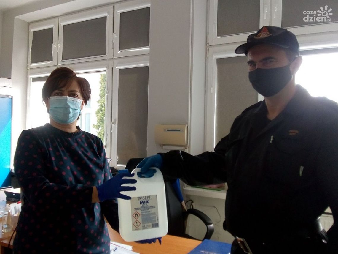 Od strażaków dla szkół podstawowych