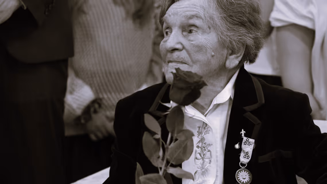 Odeszła Wanda Traczyk-Stawska. Bohaterka Powstania Warszawskiego miała 99 lat Odeszła Wanda Traczyk-Stawska. Bohaterka Powstania Warszawskiego miała 99 lat