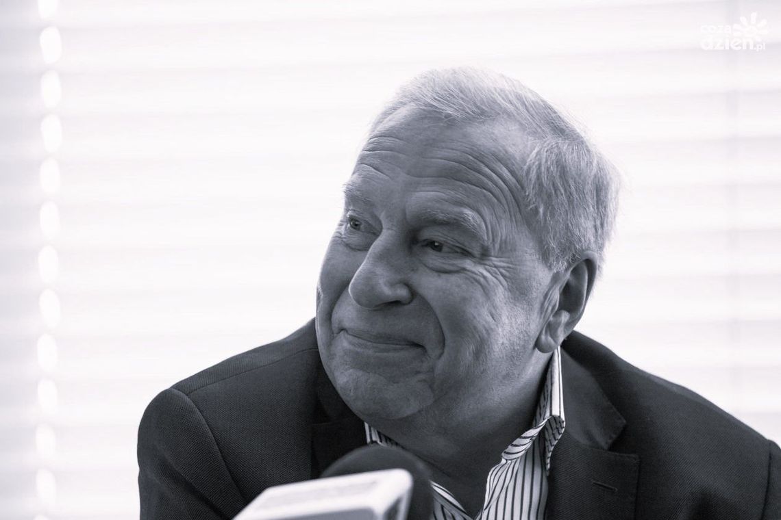 Odszedł Jerzy Stuhr. Aktor miał 77 lat Odszedł Jerzy Stuhr. Aktor miał 77 lat