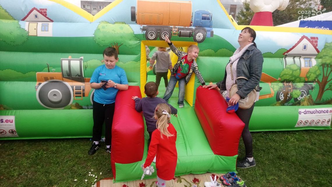 "Ogrody" bawią się "Ogrody" bawią się