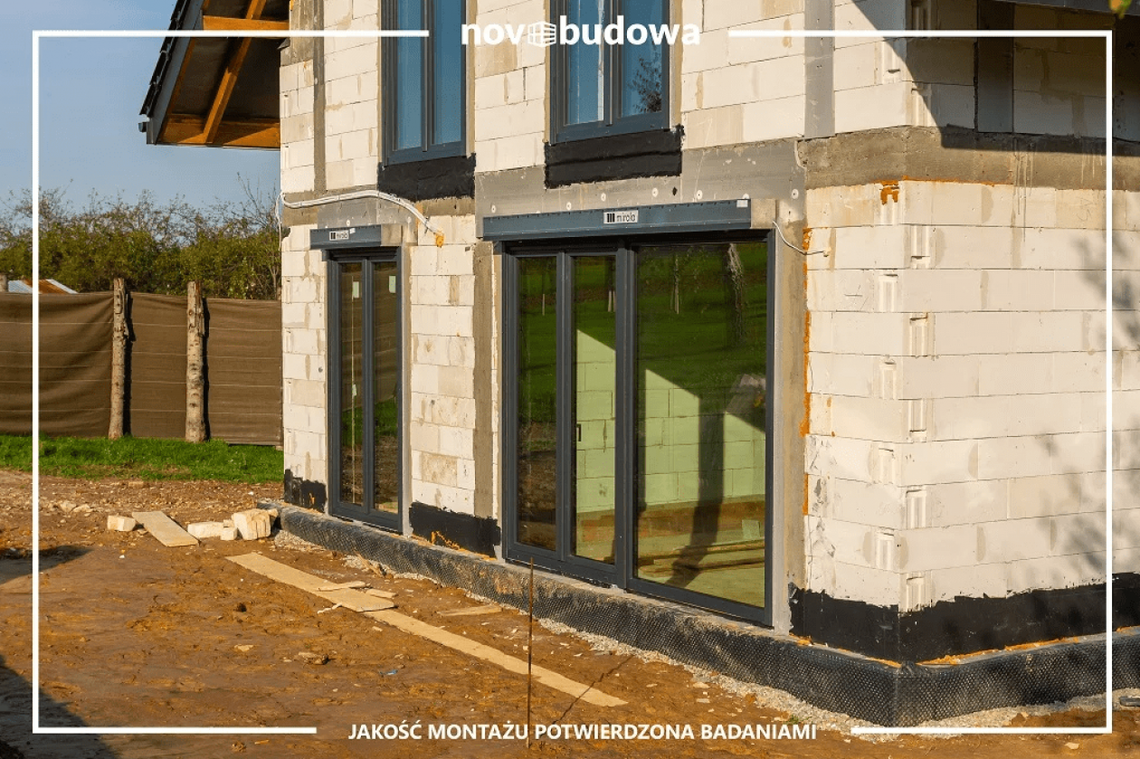 Okna - próbki w sklepach