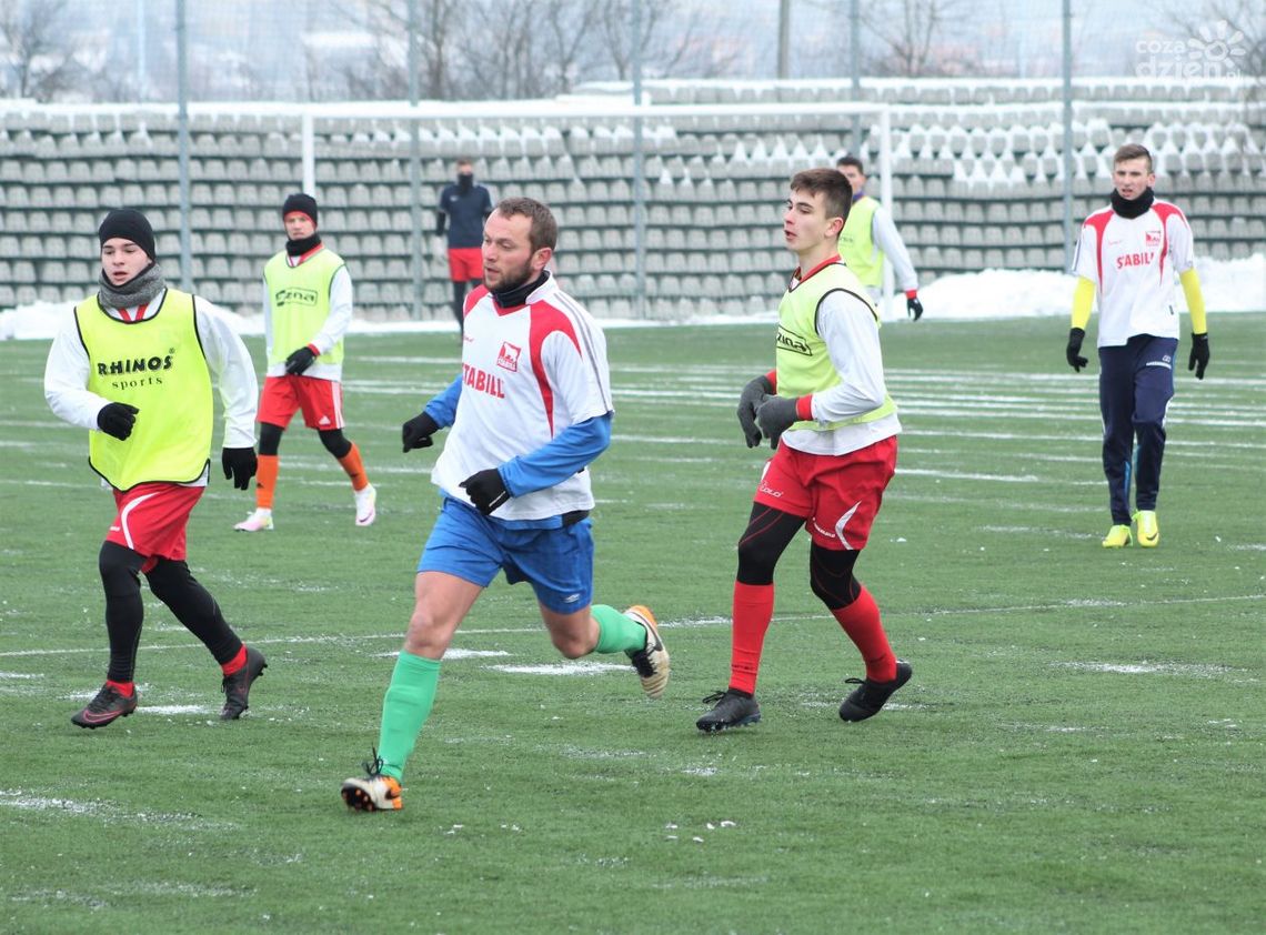 OKS Opatów rozpoczął sparingi OKS Opatów rozpoczął sparingi